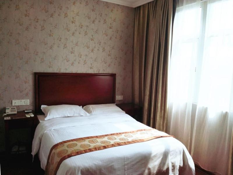 Greentree Inn Zhejiang Ningbo Dongqian Lake Yinxian Avenue North Mozhi Road Business Hotel Extérieur photo