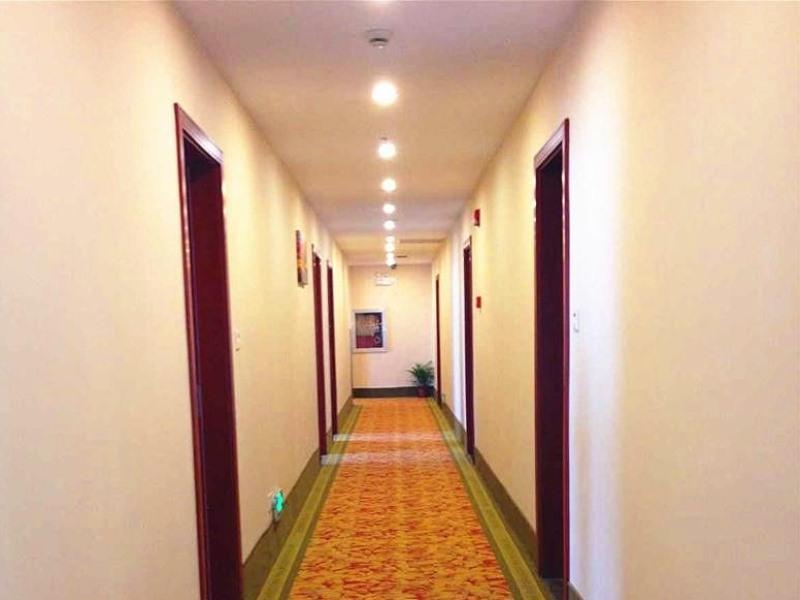 Greentree Inn Zhejiang Ningbo Dongqian Lake Yinxian Avenue North Mozhi Road Business Hotel Extérieur photo